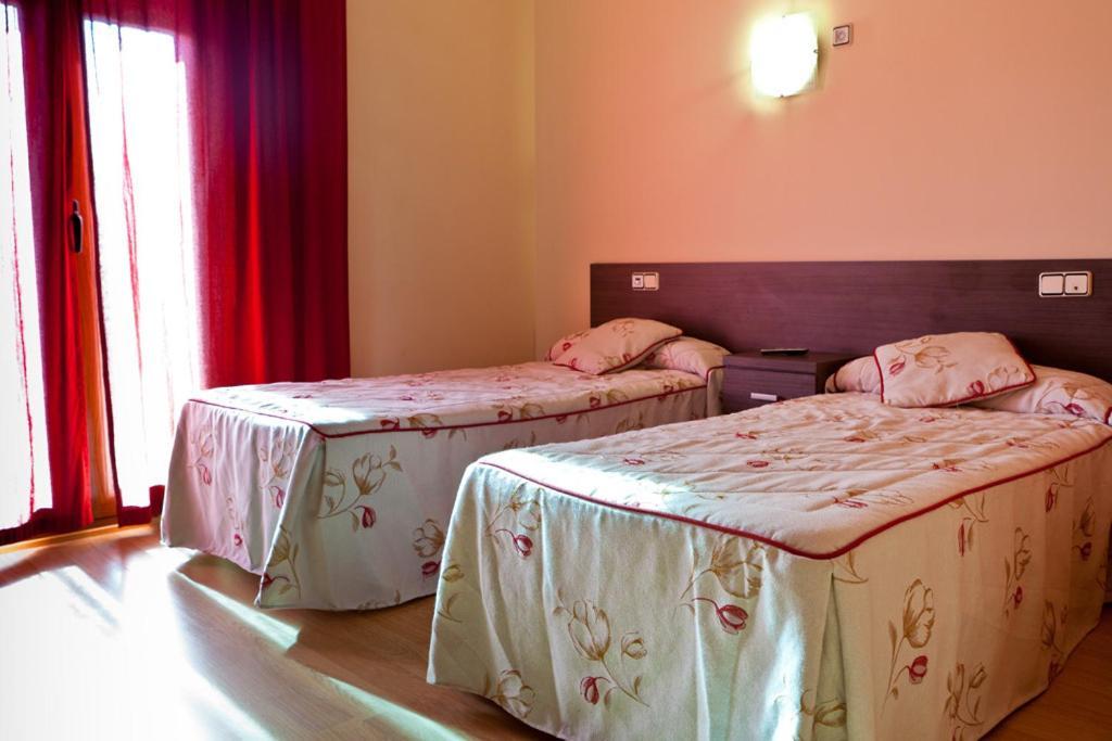 Hotel Casa Marzo Cariñena Oda fotoğraf